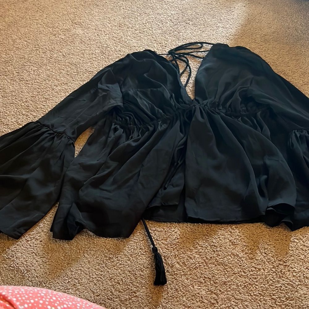 Olivaceous black blouse M‎